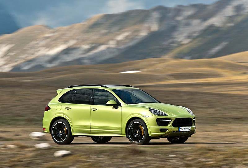 Porsche Cayenne GTS 2013
