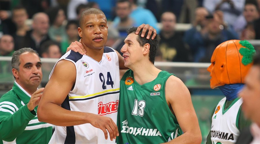 Νίκη του ΠΑΟ επί της «Φενέρ» με τα βλέμματα σε Γιαννακόπουλους και Μπατίστ