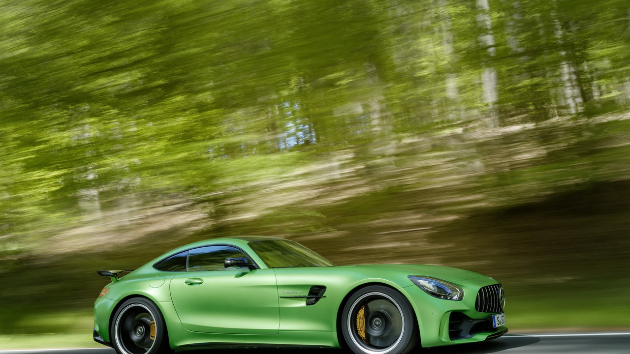 Mercedes-AMG GT R 2017: Ιστορίες αεροδυναμικής