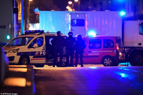 Στρασβούργο : Δραματικές εικόνες από το σημείο της επίθεσης