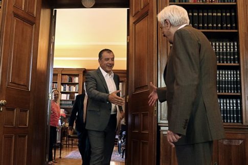 Θεοδωράκης: Χρειάζεται μια εθνική προοπτική αντιμετωπίσεις για το μεταναστευτικό