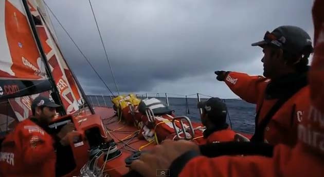 Volvo Ocean Race, 2ο σκέλος, 8η μέρα: Ρίσκο και χαμόγελα για το Sanya