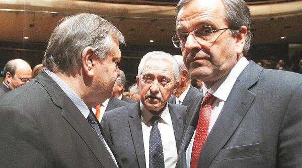 Κοινή γραμμή στην κυβέρνηση για απολύσεις 15.000 δημοσίων υπαλλήλων