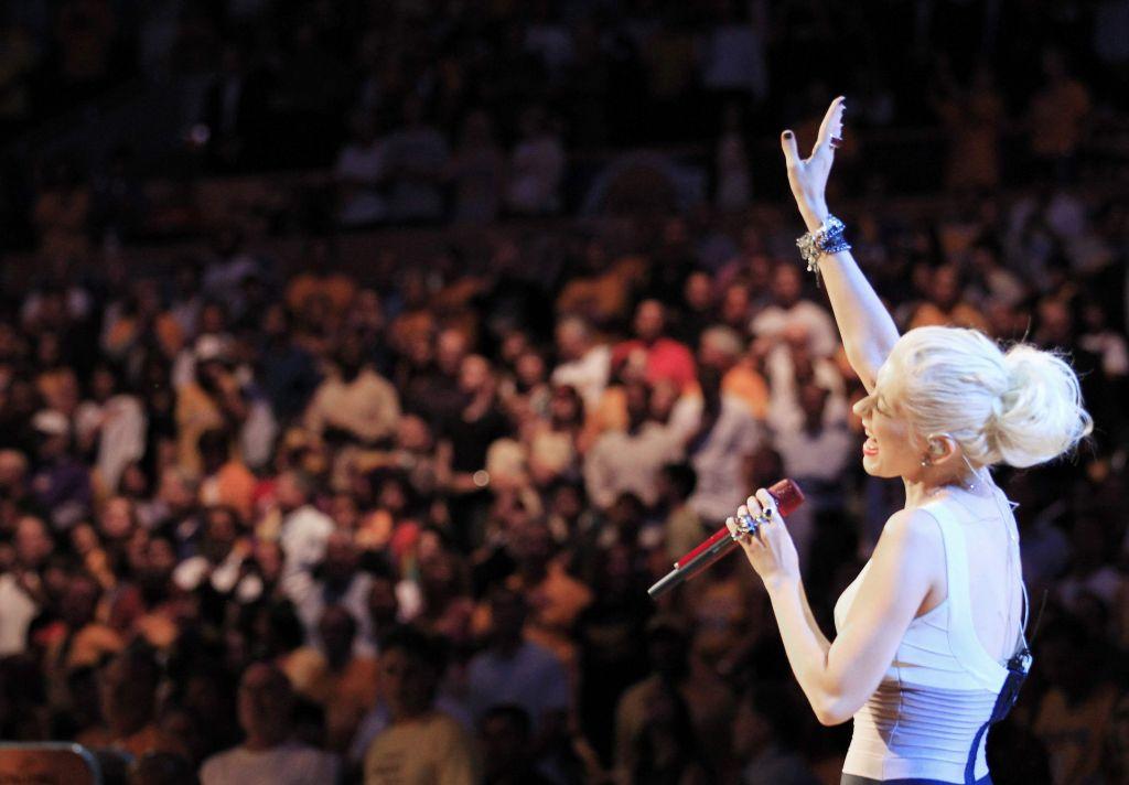 Στην Times Square η Αγκιλέρα για την αλλαγή του χρόνου