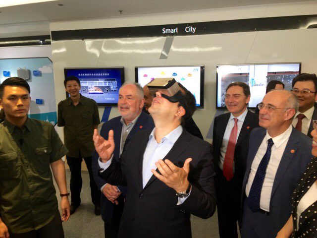 #Θες να γίνεις δήμαρχος Αθήνας; Το Twitter… βοηθά τον ΣΥΡΙΖΑ