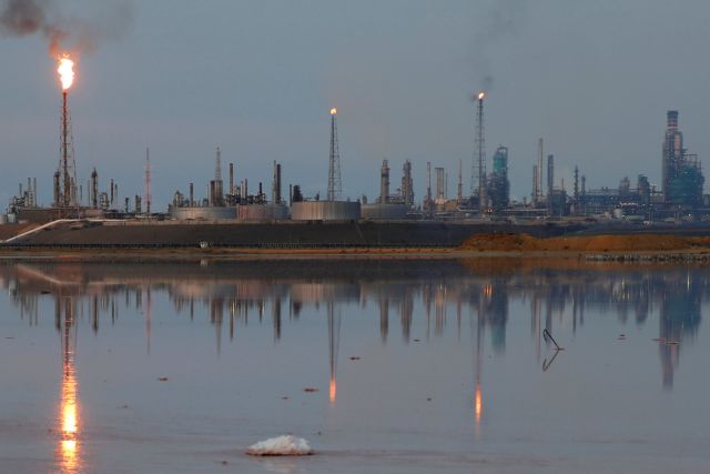Ρωσία: Αύξηση 38,6% στα έσοδα από εξαγωγές πετρελαίου το 2018