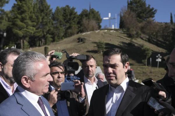 «Αλέξη δώστα όλα»: Ρίχνει στην κάλπη και τις… ξεχασμένες γερμανικές αποζημιώσεις