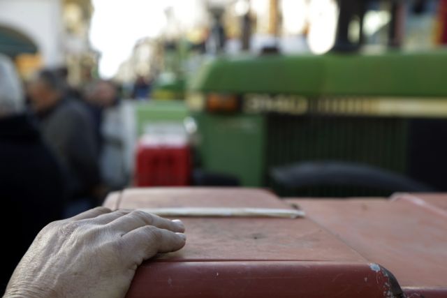 Επιστρέφουν στα χωριά τους οι αγρότες – Υπόσχονται νέες κινητοποιήσεις