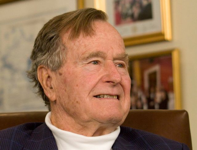 Τζορτζ Μπους: Aρχηγός δυναστείας, αλλά πρόεδρος για μόνο μια θητεία