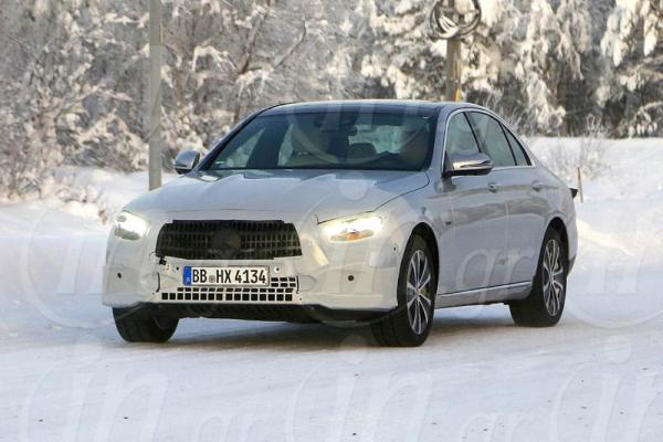 Mercedes-Benz E-Class Sedan 2020: Με τεχνολογικές εκπλήξεις