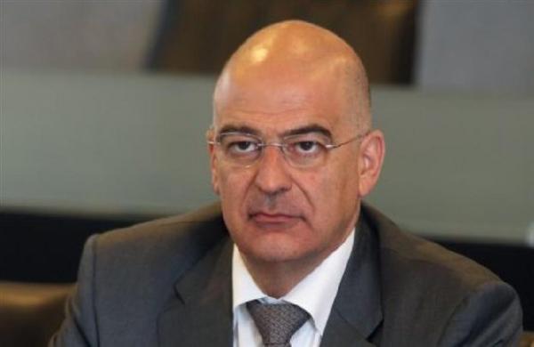 Δεν θα απελαθούν τα θύματα της Μανωλάδας, δήλωσε ο Ν.Δένδιας