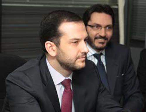 Και επίσημα πρόεδρος…