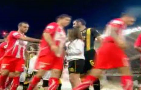 Προετοιμασίες για το σούπερ Ντερπι μεταξύ ΑΕΚ και Ολυμπιακού