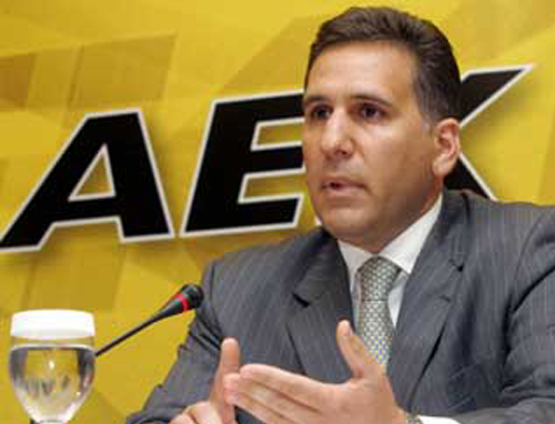 «Δεν απευθύνεται σε αφελείς ιθαγενείς»