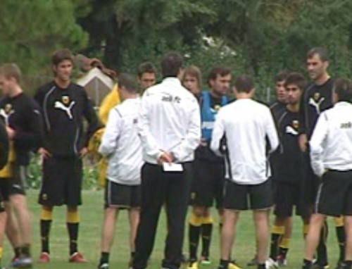 Φραστικό επεισόδιο Τζιμπούρ- Χιμένεθ στην προπόνηση της ΑΕΚ την Κυριακή