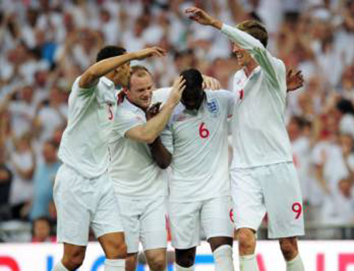 Φιλική τριάρα για Αγγλία, «πεντάρα» από την Αργεντινή