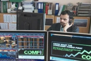 Θετική αντίδραση των αγορών μετά την αναβάθμιση από την Fitch