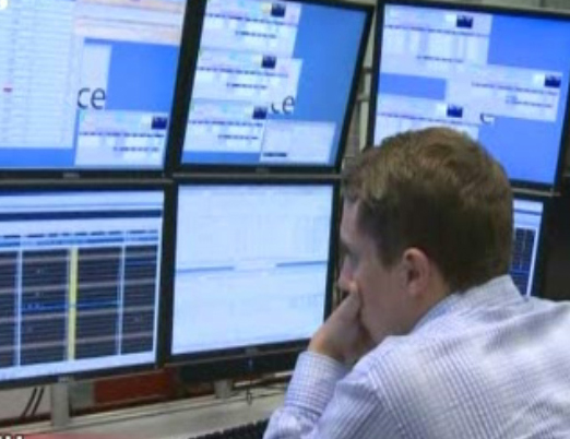 Σε ελεύθερη πτώση τα χρηματιστήρια