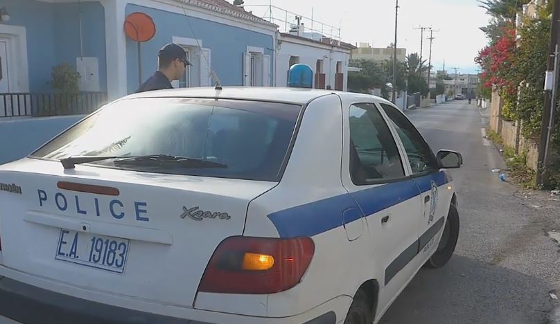 Έρευνες για τον θάνατο ηλικιωμένης και του ανιψιού της σε σπίτι στην Αίγινα