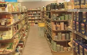 Αισχροκερδούν μεγάλες αλυσίδες σούπερ μάρκετ