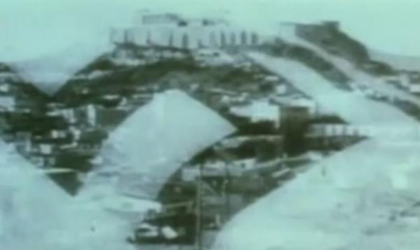 Σαν σήμερα 73 χρόνια πριν Μ.Γλέζος και Λ.Σάντας κατέβασαν τη χιτλερική σημαία