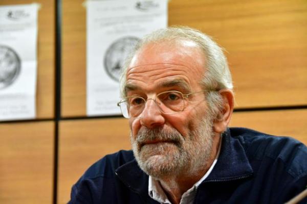 «Βολές» Αλαβάνου σε Τσίπρα: Είναι ένας πραξικοπηματίας πολιτικός