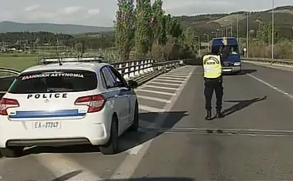 Ειδομένη: «Παιχνίδια αλληλέγγυων» προσπαθεί να σταματήσει η Αστυνομία