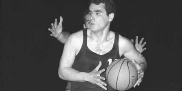 «Εφυγε» ο θρύλος του μπάσκετ Γιώργος Αμερικάνος