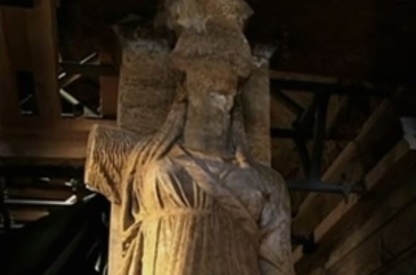 Αμφίπολη: Μαίνεται η κόντρα αρχαιολόγων για τη χρονολόγηση του τάφου