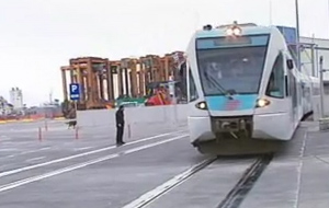 Σιδηροδρομικός από το λιμάνι του Πειραιά στο Θριάσιο