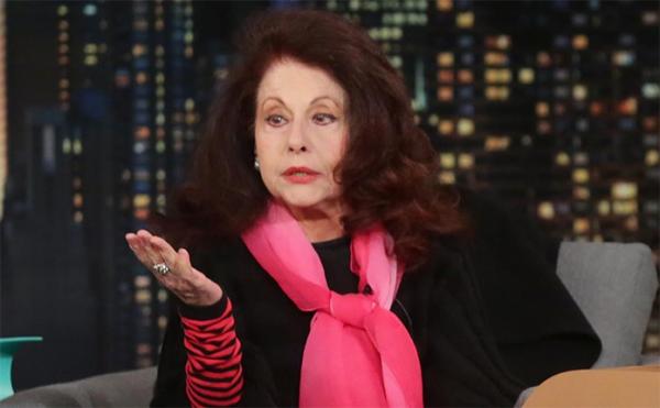 Ελένη Ανουσάκη: Αποκάλυψε την αιτία του προβλήματος υγείας της