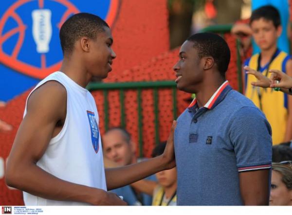 «Έτοιμος για πόλεμο» ο Γιάννης… και ο Θανάσης Αντετοκούνμπο