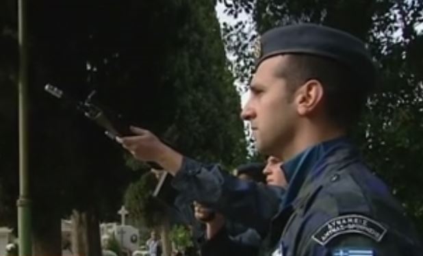 Τελευταίο αντίο στους δύο πιλότους του μοιραίου F-16