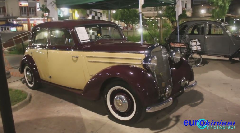 Έκθεση με αντίκες στην κεντρική πλατεία του Άργους