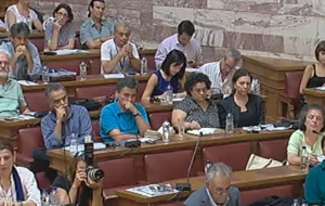 Αντιδράσεις της αντιπολίτευσης για τα νέα μέτρα