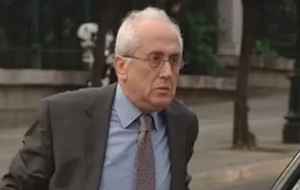 Κυβερνητική κρίση λόγω του νομοσχέδιου Ρουμπακιώτη