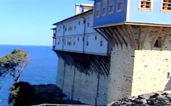 Τρις ισοβίτης ζούσε επί οκτώ χρόνια στο Αγιο Όρος