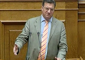 Και στη Βουλή μεταφέρθηκε η ένταση για την απόφαση της επίταξης των οδηγών