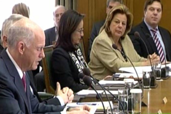 Αποφασίστηκε το πρώτο πακέτο αποκρατικοποιήσεων