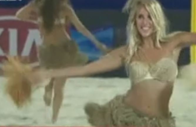 Απρόοπτα και παράξενα στιγμιότυπα του 2013