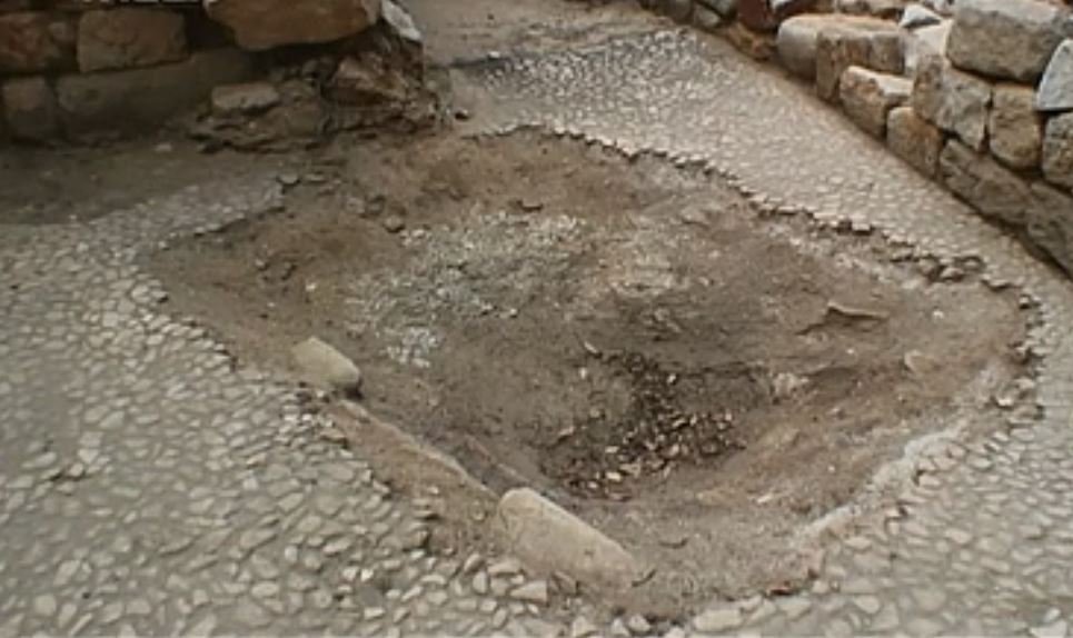 «Ισχυρές ενδείξεις» ότι βρέθηκε ο τάφος του Αριστοτέλη στα Στάγειρα