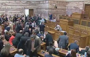 Νέες αντιπαραθέσεις των πολιτικών αρχηγών