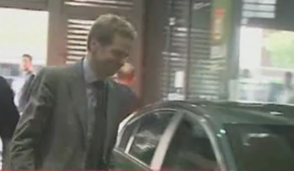 Ένα δισ. οι προτάσεις Βρούτση – Μείωση εργοδοτικών εισφορών ζητά η τρόικα