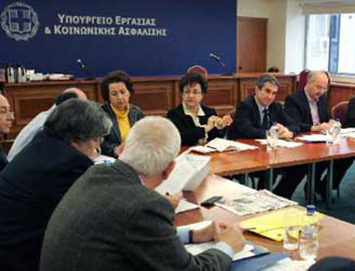 Έρχεται η βασική σύνταξη