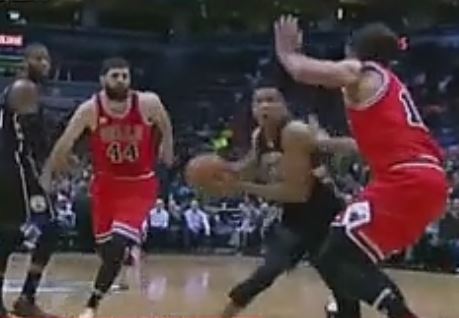 Ο Αντετοκούνμπο μάγεψε στη νίκη των Μπάκς επί των Μπούλς