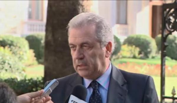 Δ.Αβραμόπουλος: Η Ελλάδα δεν απειλεί αλλά ούτε και απειλείται