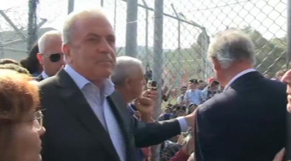 Λέσβος: Αβραμόπουλος-Άσελμπορν στο πρώτο hot spot για πρόσφυγες