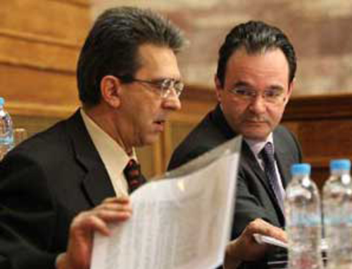 Κόντρα στη Βουλή για τα υψηλά επιτόκια του κρατικού δανεισμού