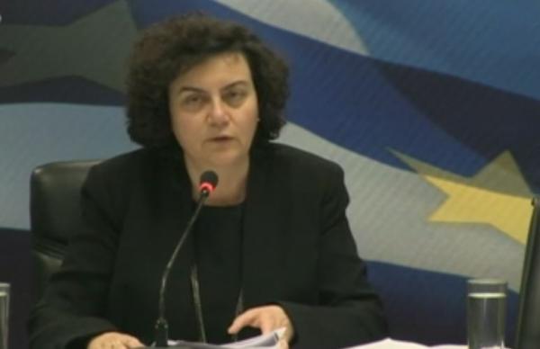 Η Ν.Βαλαβάνη παρουσιάσε τη ρύθμιση για τους οφειλέτες του Δημοσίου