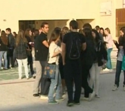 Η μεγαλύτερη πτώση της δεκαετίας στις βάσεις για ΑΕΙ-ΤΕΙ